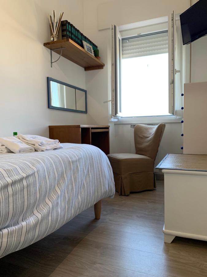 Casa Vacanze Costa Marina 프레제네 외부 사진